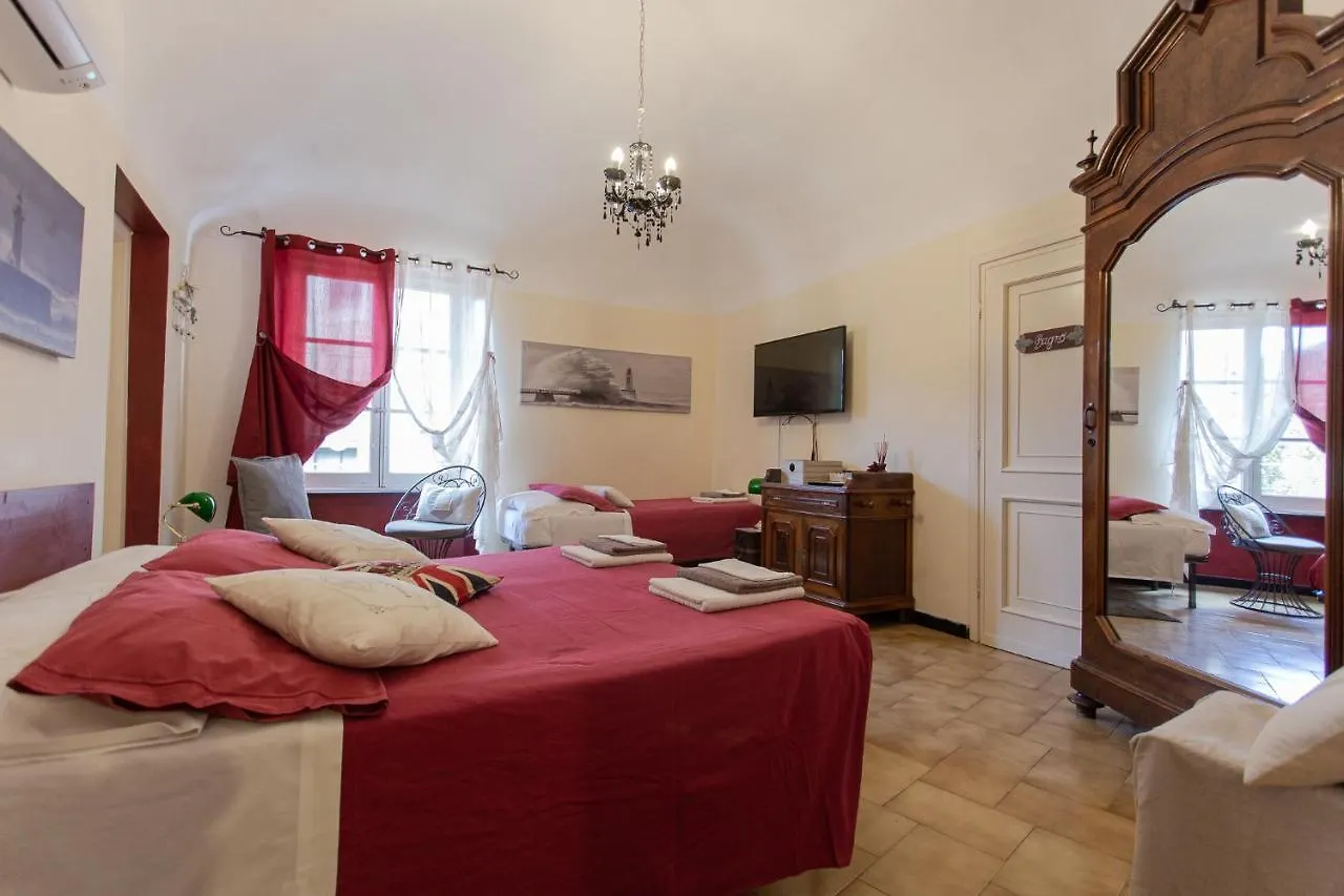 Antico Pozzo Bed And Breakfast Finale Ligure Bed & Breakfast
